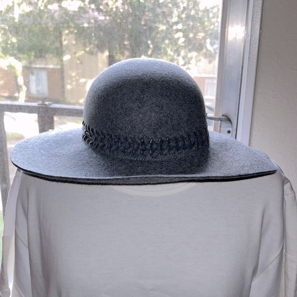 Adora Sun Hat - Picture 7 of 9